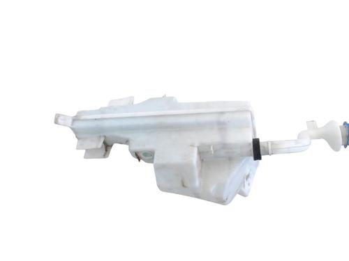 Used Windscreen washer tank Windscreen washer tank VOLVO XC90 II (256) D5 AWD (224 hp) 33364765 33364765