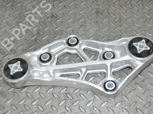 Used Engine mount Engine mount TESLA MODEL X (5YJX) 90D AWD (525 hp) 33396292 33396292