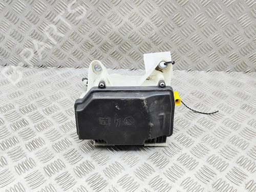 Used Fuse box Fuse box MERCEDES-BENZ C-CLASS Coupe (C205) C 220 d (205.304) (170 hp) 33392999 33392999