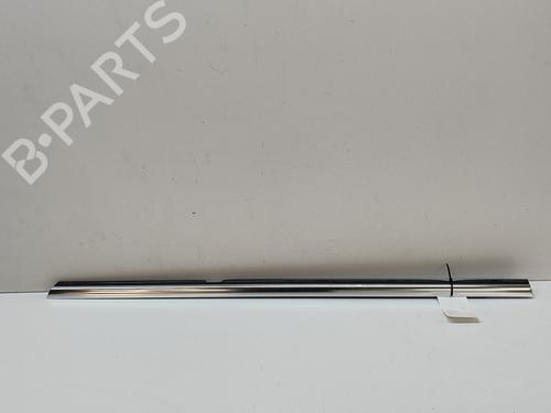 Used Door moulding trim MERCEDES-BENZ CLA (C118) CLA 200 (118.387) (163 hp) 27796603