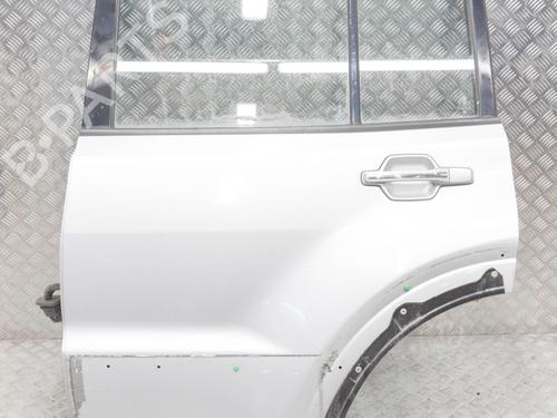 Used Left rear door MITSUBISHI PAJERO III (V7_W, V6_W) 3.5 (V65W, V75W) (203 hp) 8624802