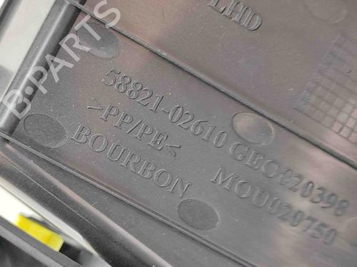 Middle console TOYOTA AURIS (_E18_) 1.3 Dual-VVTi (NRE180_, NRE180R) | BP29458365I22 