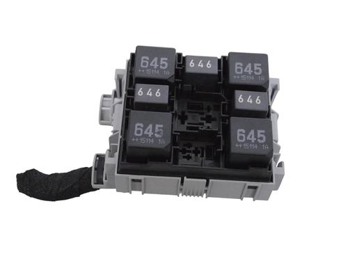 Used Fuse box PORSCHE CAYENNE (92A) 4.2 S Diesel (385 hp) 30249340