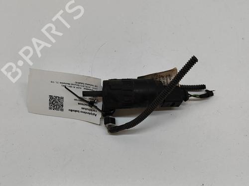 Used Washer pump Washer pump AUDI A1 (8X1, 8XK) S1 quattro (231 hp) 28435108 28435108