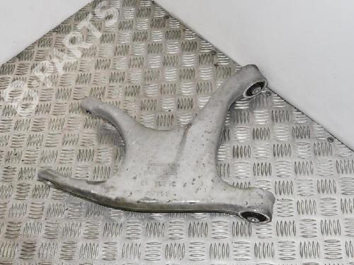 Højre bagtil bærearm AUDI A4 B6 (8E2) 1.9 TDI (130 hp) 6837531