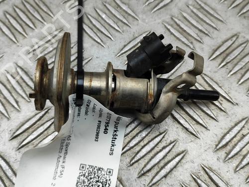 Injecteur AUDI A5 Sportback (F5A, F5F) 35 TDI (163 hp) 31977103