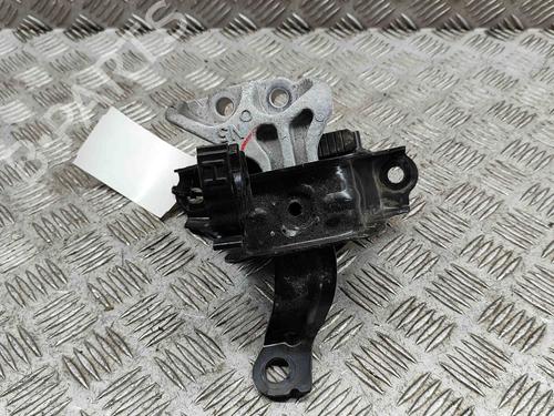 Engine mount TOYOTA YARIS (_P21_, _PA1_, _PH1_) 1.0 (KSP211) | BP27776143M89