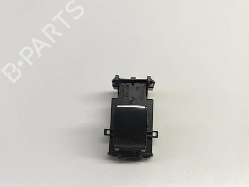 right-rear-window-switch-toyota-rav-4-v-_a5_-_h5_-2018-28433265 main image