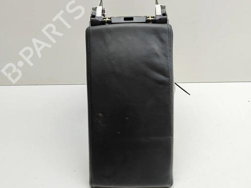 Accoudoir central SKODA SUPERB III Estate (3V5) 2.0 TDI (150 hp) 31903003