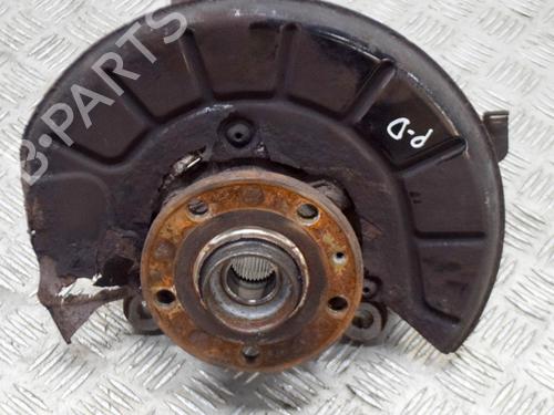 Used Right front steering knuckle VW TIGUAN (5N_) 2.0 TDI (140 hp) 14629335