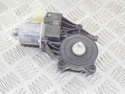 Used Right rear window motor JAGUAR I-PACE (X590) EV400 AWD (400 hp) 28430193