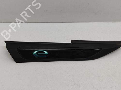 Used Front right wheel arch trim PEUGEOT 2008 II (UD_, US_, UY_, UJ_, UR_, UC_) e-2008 (UKZKXZ) (136 hp) 27778967