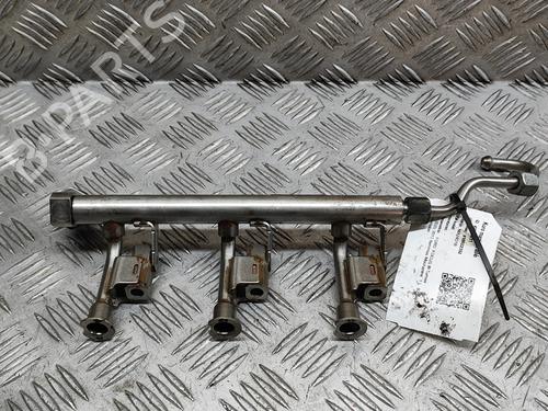 Used Injection rail FORD FOCUS III Turnier 1.0 EcoBoost (125 hp) 22807877
