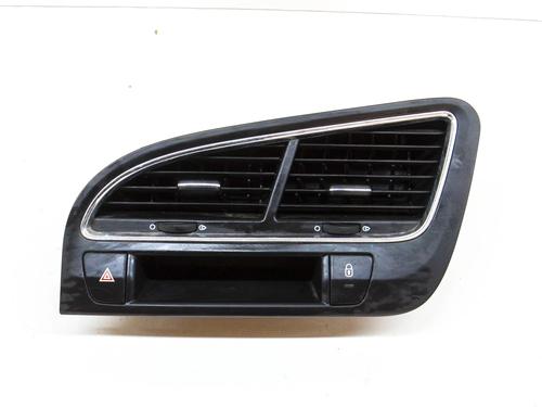 dashboard-peugeot-5008-0u_-0e_-16-hdi-9688836877-2009-2010-2011-2012-2013-2014-2015-2016-2017-9228256 main image