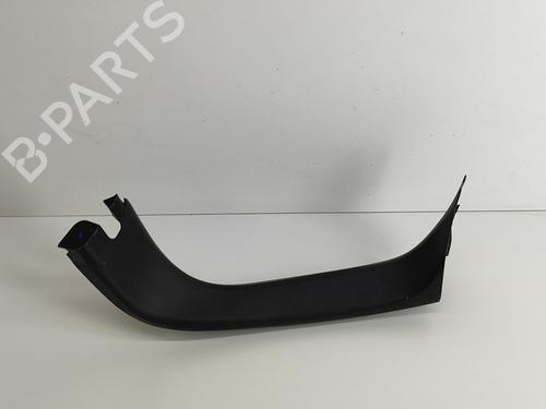 Bagasjeromsbekledning TOYOTA AURIS Estate (_E18_) 1.4 D-4D (NDE180_) (90 hp) 23248076