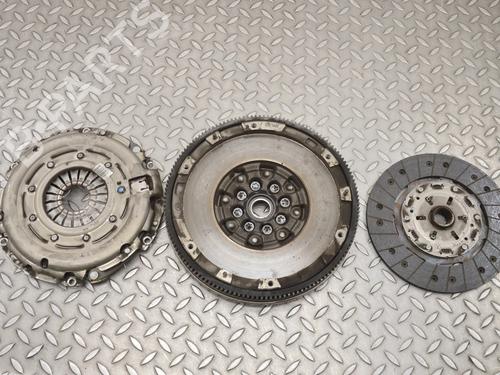 other-mercedes-benz-cla-coupe-c117-2013-2014-2015-2016-2017-2018-2019-30235864 main image