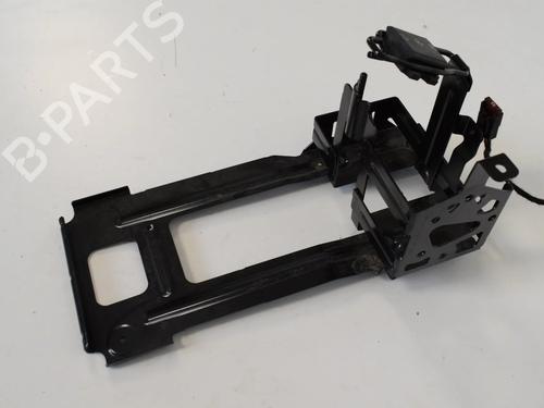 support-mercedes-benz-e-class-t-model-s212-2009-2010-2011-2012-2013-2014-2015-2016-33338488 main image