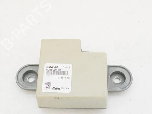 Used Electronic module Electronic module BMW 5 (F10) ActiveHybrid (340 hp) 6740015 6740015