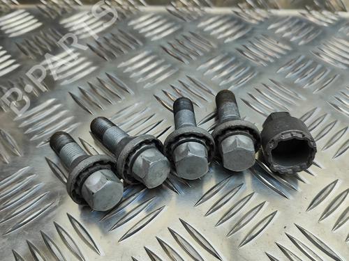 Andre VOLVO XC40 (536) Recharge AWD | BP29076103O1 