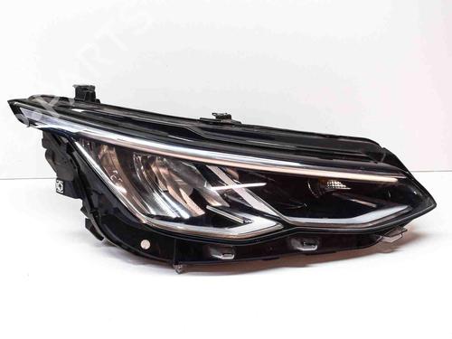 Used Right headlight VW GOLF VIII (CD1, DA1) 1.5 TSI (150 hp) 29510663