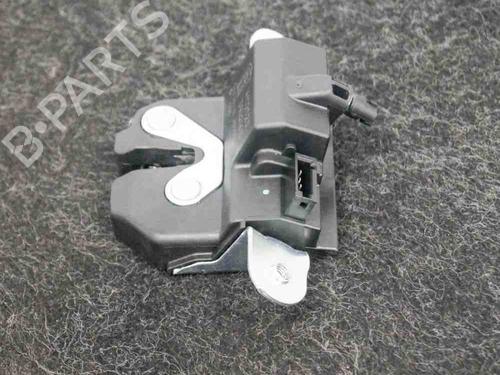 Used Tailgate lock OPEL ASTRA K (B16) 1.4 Turbo (68) (150 hp) 6746343