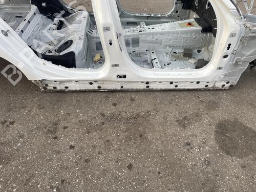 Used Right sideskirt Right sideskirt PORSCHE CAYENNE Coupe (9YB) 3.0 AWD (9YBAA1) (340 hp) 27785965 27785965