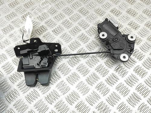 Used Tailgate lock Tailgate lock VOLVO V60 II (225) B6 Mild-Hybrid AWD (299 hp) 33384400 33384400