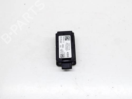 Electronic module TESLA MODEL S (5YJS) 75 | BP8895277M83 - Image 2