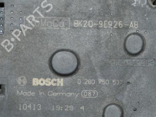 Used Throttle body CITROËN JUMPER II Van 2.2 HDi 130 (130 hp) 6837590
