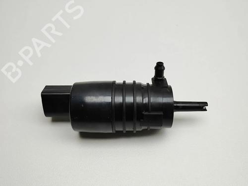 washer-pump-bmw-x5-g05-f95-2018-36358541 main image