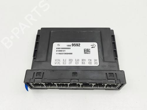Elektronische module CADILLAC ESCALADE 6.2 AWD (426 hp) 30394667