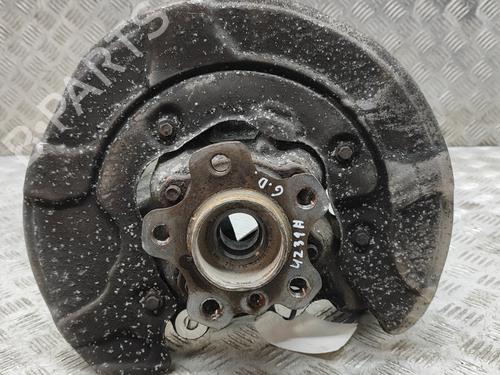 Used Right rear steering knuckle BMW 5 Touring (G31) 530 d xDrive (265 hp) 16536117