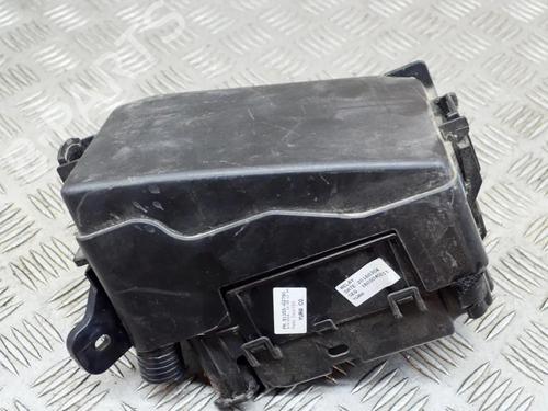 Used Fuse box KIA CEE'D Sportswagon (JD) 1.6 CRDi 110 (110 hp) 8412128