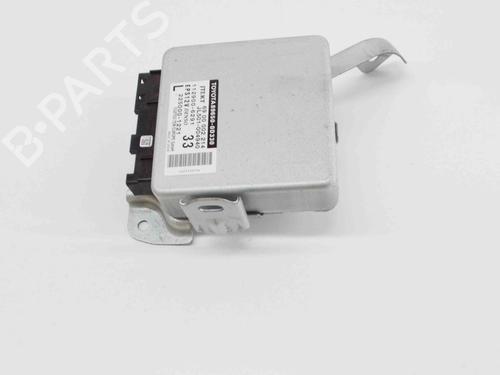 Elektronisk modul TOYOTA YARIS (_P13_) 1.5 Hybrid (NHP130_, NHP130) (101 hp) 13928113