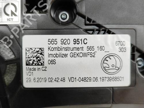 Instrument cluster SKODA KAROQ (NU7, ND7) 1.6 TDI | BP36044046C47 - Image 5