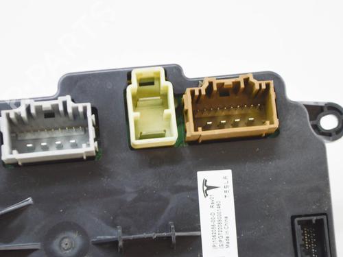 Electronic module TESLA MODEL X (5YJX) P100D AWD | BP15375774M83  - Image 6