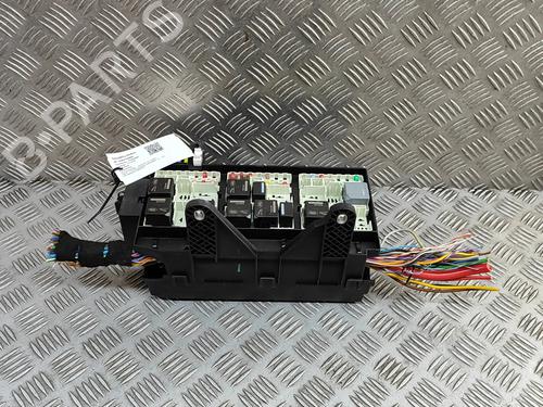 Fuse box JAGUAR XF II (X260) 2.0 D | BP27171041E1 