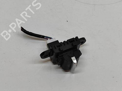 Comutador MAZDA CX-30 (DM) e-SKYACTIV-X M Hybrid | BP28565055I30 