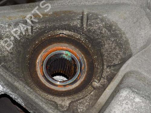 Left rear steering knuckle LAND ROVER RANGE ROVER IV (L405) 4.4 SDV8 4x4 | BP14658606M27 