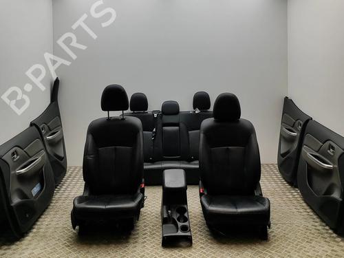 Used Seats set Seats set MITSUBISHI L200 / TRITON (KJ_, KK_, KL_) 2.4 DI-D 4WD (KL1T) (181 hp) 33433115 33433115