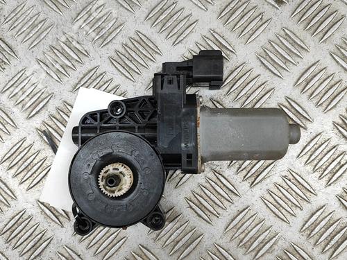 Used Right front window motor Right front window motor LAND ROVER RANGE ROVER EVOQUE (L538) 2.2 D 4x4 (190 hp) 18036834 18036834