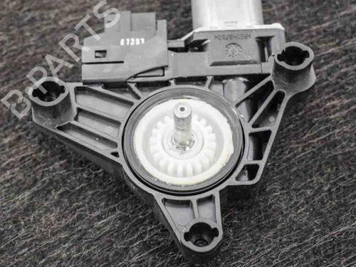 Right rear window motor MERCEDES-BENZ E-CLASS (W213) E 200 4-matic (213.043) | BP6744530E22