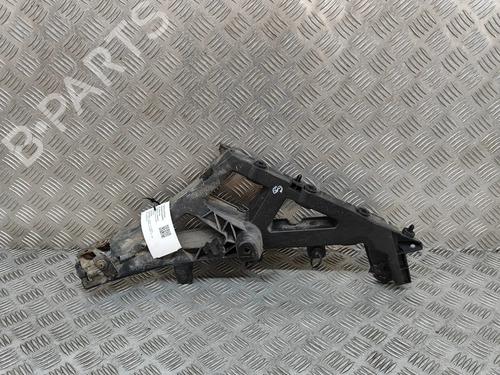 Used Rear bumper bracket JAGUAR XE (X760) 2.0 D (180 hp) 24819172