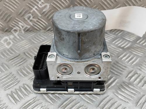 Used ABS pump SKODA OCTAVIA III (5E3, NL3, NR3) 2.0 TDI (150 hp) 16141564