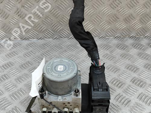 Used ABS pump VOLVO XC90 II (256) D5 AWD (235 hp) 25216729