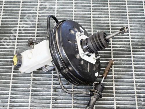 Used Servo brake DACIA SANDERO II 1.5 dCi 75 / Blue dCi 75 (B8JW, B8M4, B8AH, B8M7, B8M6) (75 hp) 6740604