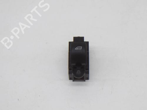 Used Right rear window switch Right rear window switch VOLVO V60 I (155) 1.6 DRIVe (114 hp) 7016982 7016982
