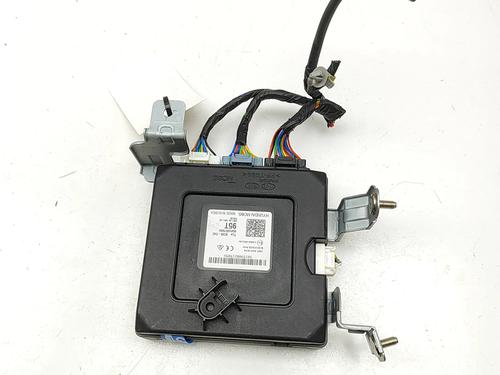 Used Electronic module Electronic module HYUNDAI TUCSON (TL, TLE) 1.6 CRDi (136 hp) 33379918 33379918