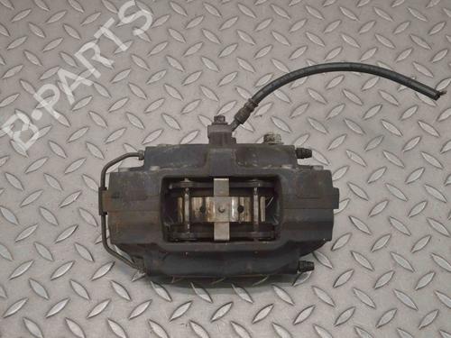 Używane Zacisk hamulca tylnego prawego TESLA MODEL S (5YJS) 70D AWD (334 hp) 30241644