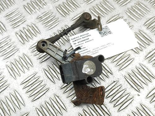 electronic-sensor-jaguar-f-pace-x761-2015-33382622 main image